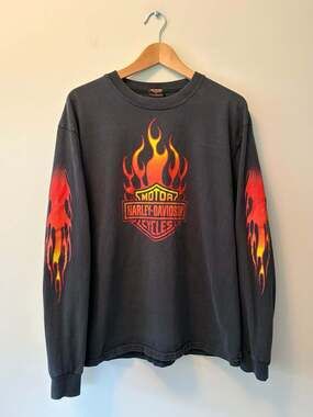 Vintage Harley-Davidson Flame Long Sleeve Shirt